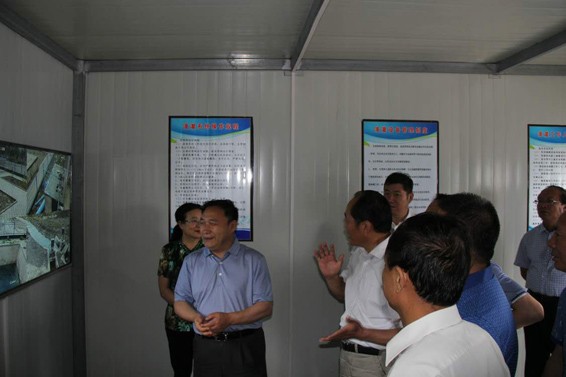 甘肃省水利厅厅长魏宝君到威廉希尔williamhill节水实验的肃州区丰乐灌区二坝高效节水浇灌项目现场调研 - 威廉希尔williamhill新闻 - 新闻中心 - nbsp,项目,节水,高效,肃州区,实验,节水浇灌,二坝,灌区