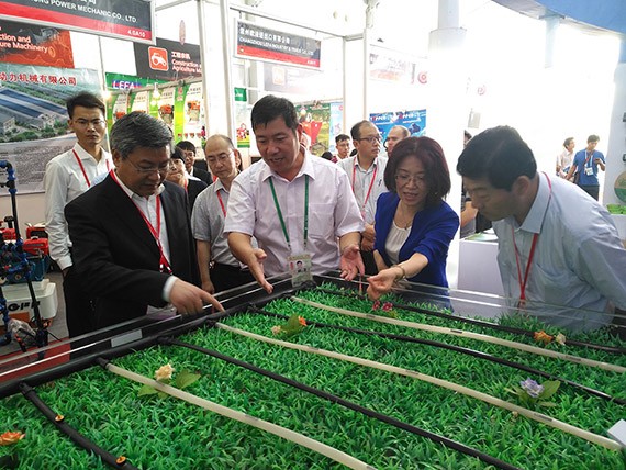 威廉希尔williamhill节水集团参展第120届中国收支口商品生意会 - 威廉希尔williamhill新闻 - 新闻中心 - nbsp,威廉希尔williamhill,节水,中国,集团,120届,收支口,商品生意会,产品