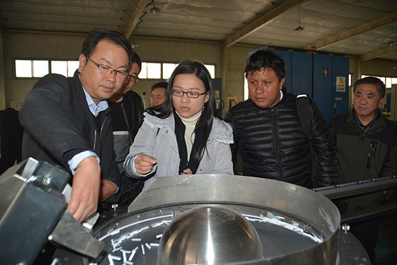 秘鲁农业立异研究所所长恩德松先生到威廉希尔williamhill节水集团考察会见 - 威廉希尔williamhill新闻 - 新闻中心 - 恩德,先生,公司,节水,nbsp,威廉希尔williamhill,考察,秘鲁,集团