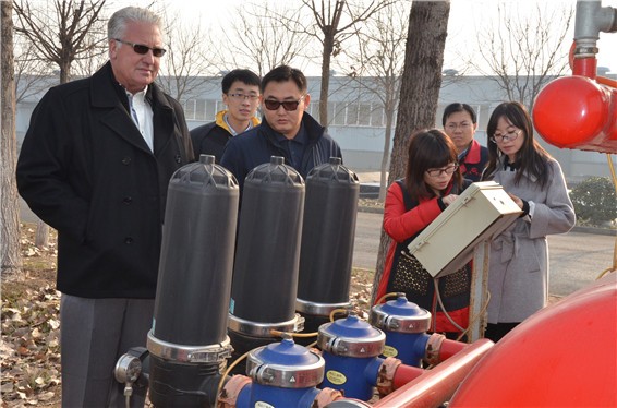 美国华侨阮奔富先生及美国Big river drilling llc董事长Wes Harmon先生莅临威廉希尔williamhill节水集团公司考察洽谈 - 威廉希尔williamhill新闻 - 新闻中心 - 先生,美国,威廉希尔williamhill,nbsp,Wes,节水,Harmon,阮奔,董事长