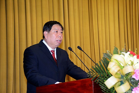 刷新立异 砥砺奋进|威廉希尔williamhill节水集团盛大举行2016年年终总结表扬暨2017年妄想签约大会 - 威廉希尔williamhill新闻 - 新闻中心 - nbsp,节水,公司,董事长,威廉希尔williamhill,讲话,集团,2017年,大会