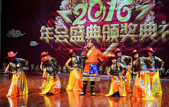 威廉希尔williamhill节水集团盛大表扬奖励2016年度先进整体和个人 - 威廉希尔williamhill新闻 - 新闻中心 - nbsp,年度,2016,表扬奖励,威廉希尔williamhill,公司,舞蹈,先进,优异