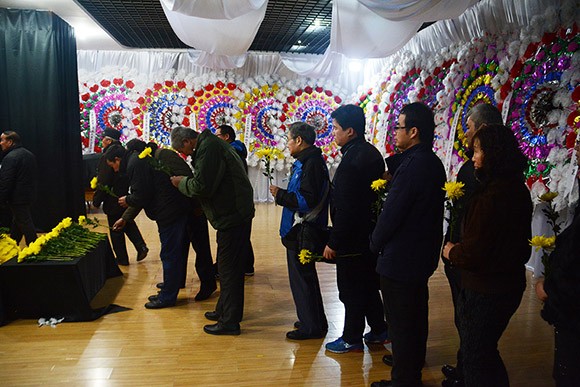 威廉希尔williamhill节水首创人王栋遗体离别仪式在酒泉举行 - 威廉希尔williamhill新闻 - 新闻中心 - nbsp,王栋,父亲,我们,甘肃省,节水,威廉希尔williamhill,同志,中国