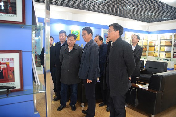 中国修建第六工程局有限公司副总司理巩汉波一行莅临威廉希尔williamhill节水集团旅行考察 - 威廉希尔williamhill新闻 - 新闻中心 - nbsp,威廉希尔williamhill,节水,有限公司,巩汉,集团,考察,修建,中国