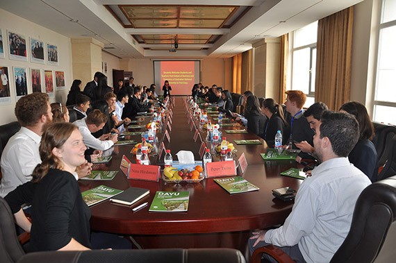 中国国情与商务情形国际研修班、澳大利亚国立大学商业与经济学院考察团到威廉希尔williamhill节水考察交流 - 威廉希尔williamhill新闻 - 新闻中心 - nbsp,威廉希尔williamhill,节水,考察团,公司,考察,交流,国际,经济