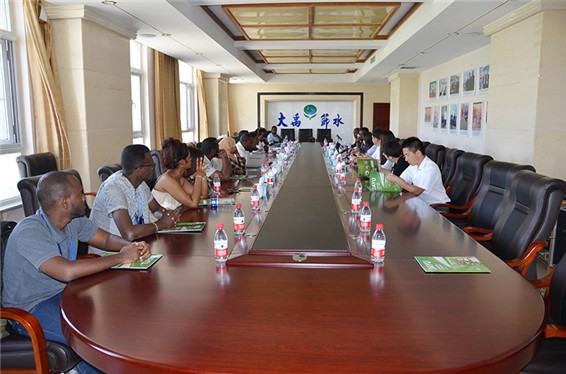 吉布提共和国官员莅临威廉希尔williamhill节水集团公司旅行考察 - 威廉希尔williamhill新闻 - 新闻中心 - 吉布提,威廉希尔williamhill,官员,共和国,nbsp,节水,考察,旅行,集团公司