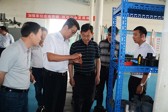 重庆市梁平区向导莅临威廉希尔williamhill节水集团考察并座谈 - 威廉希尔williamhill新闻 - 新闻中心 - nbsp,节水,威廉希尔williamhill,集团,梁平区,考察,公司,考察组,莅临