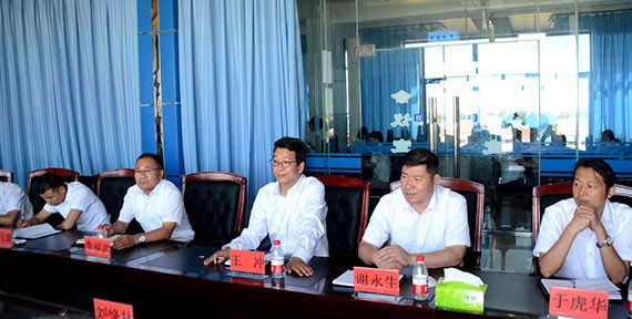 中国农业生长银行甘肃省分行党委书记、行长刘峰林一行莅临威廉希尔williamhill节水集团调研 - 威廉希尔williamhill新闻 - 新闻中心 - 节水,nbsp,威廉希尔williamhill,行长,一行,集团,党委书记,刘峰,调研