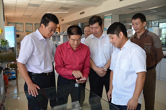 云南省德宏州委常委、副州长俄吞及德宏州驻京服务处主任王哲一行莅临威廉希尔williamhill节水集团旅行考察 - 威廉希尔williamhill新闻 - 新闻中心 - nbsp,德宏,州长,威廉希尔williamhill,节水,集团,一行,考察,旅行