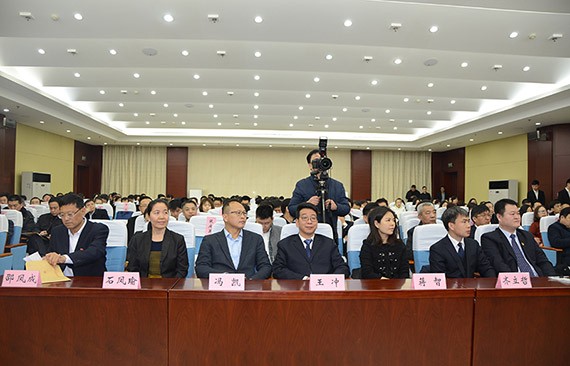 人才强企|威廉希尔williamhill节水集团党委书记兼天津公司董事长王冲荣获天津市武清区第四届优异人才声誉称呼 - 威廉希尔williamhill新闻 - 新闻中心 - 人才,nbsp,武清区,优异,第四届,节水,威廉希尔williamhill,天津,公司