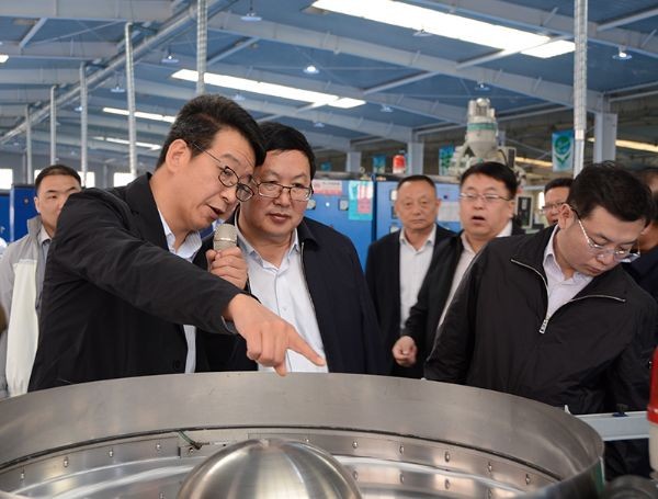 通辽市政府与威廉希尔williamhill节水集团举行农业综合水价刷新座谈会 - 威廉希尔williamhill新闻 - 新闻中心 - nbsp,威廉希尔williamhill,节水,集团,农业,水价,综合,刷新,通辽市