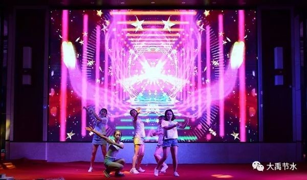 荣耀时刻|威廉希尔williamhill节水集团盛大表扬奖励2018年度先进整体和个人 - 威廉希尔williamhill新闻 - 新闻中心 - nbsp,2018,年度,威廉希尔williamhill,表扬奖励,优异,先进整体,集团,节水