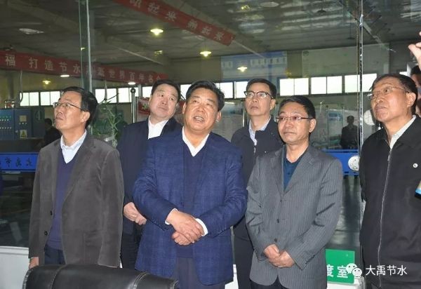 甘肃省政协副主席康国玺一行莅临威廉希尔williamhill节水集团考察调研 - 威廉希尔williamhill新闻 - 新闻中心 - nbsp,威廉希尔williamhill,节水,集团,国玺,康国玺,调研,一行,省政协