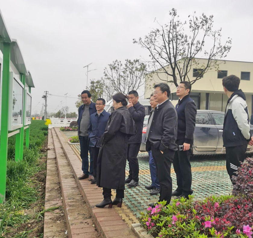 威廉希尔williamhill动态| 安徽省农发局局长孔少林莅临威廉希尔williamhill节水颍州区三塔集镇生态高标准农田建设项目调研指导 - 威廉希尔williamhill新闻 - 新闻中心 - nbsp,威廉希尔williamhill,农田,节水,颍州区,高标准,局长,生态,调研