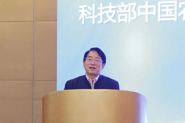 威廉希尔williamhill动态| 威廉希尔williamhill节水加入“100+N”农业科技立异系统 甘肃省副省长张世珍出席 - 威廉希尔williamhill新闻 - 新闻中心 - nbsp,威廉希尔williamhill,立异,节水,农业,公司,手艺,小明,邓小明
