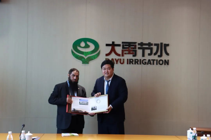 威廉希尔williamhill国际| 沙特水务局等政府高级商务代表团莅临威廉希尔williamhill节水集团考察座谈 - 威廉希尔williamhill新闻 - 新闻中心 - 威廉希尔williamhill,沙特,节水,代表团,集团,水务局,座谈,莅临,考察