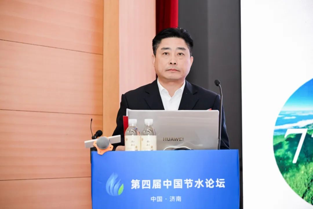 专题论坛二：节水与两手发力 - 威廉希尔williamhill新闻 - 新闻中心 - 节水,生长,政府,水资源,市场,治理,报告,水利
