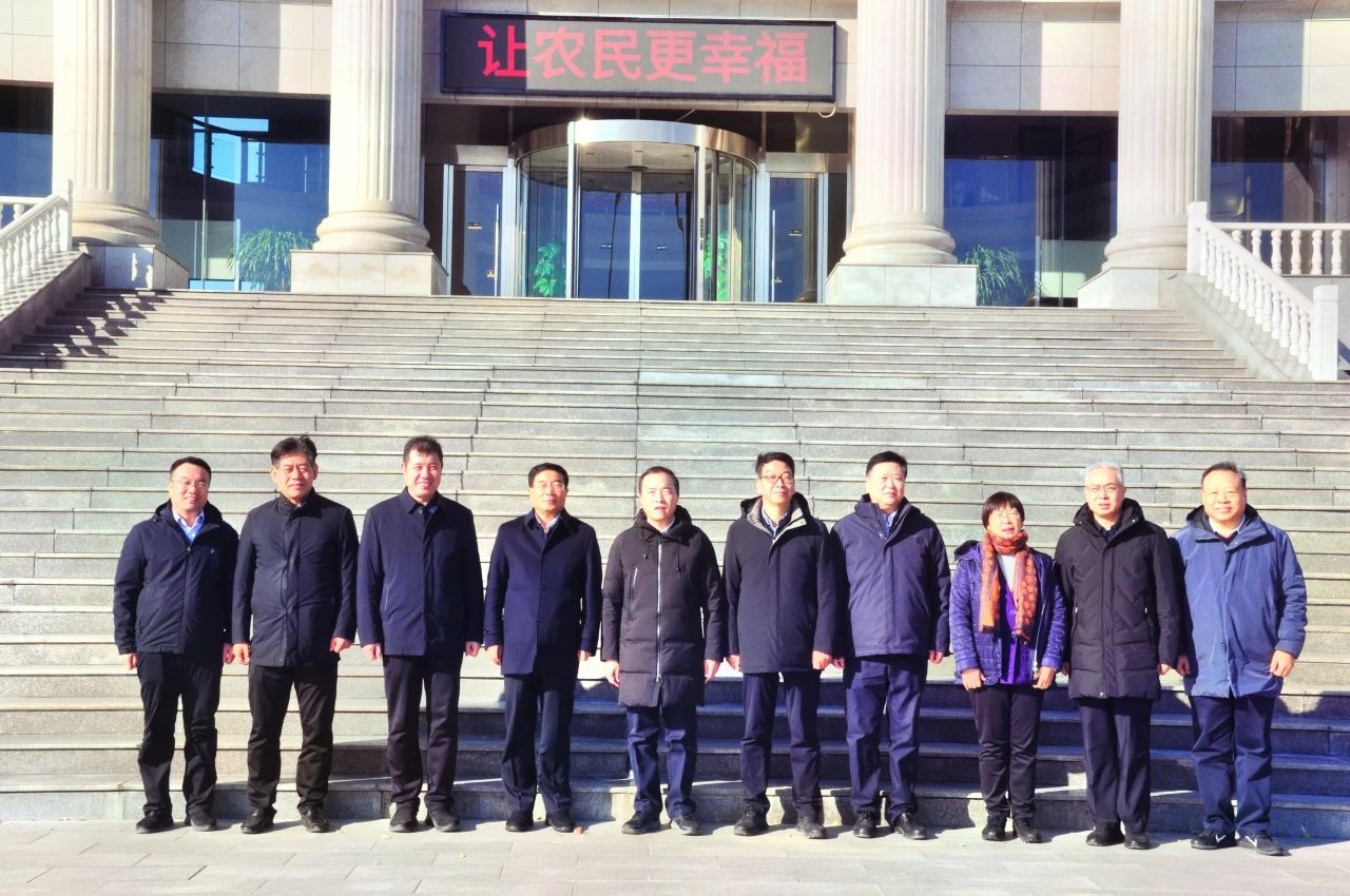 威廉希尔williamhill动态| 中国水利学会理事长周学文、天津市副市长王宝雨一行莅临威廉希尔williamhill节水集团考察交流 - 威廉希尔williamhill新闻 - 新闻中心 - 威廉希尔williamhill,节水,水利,集团,中国,考察,学文,周学文,理事长