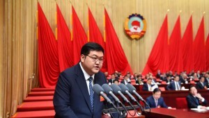 1月22日,政协甘肃省十三届二次聚会第二次全体聚会在兰州举行,甘肃省工商联副主席、农工党省委会生态情形专委会主任、威廉希尔williamhill节水集团董事长王浩宇作为8名委员之一受邀作大会讲话。。。。。